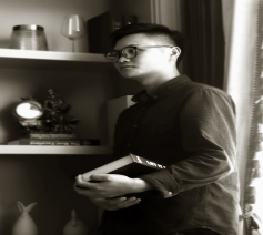 ʦ